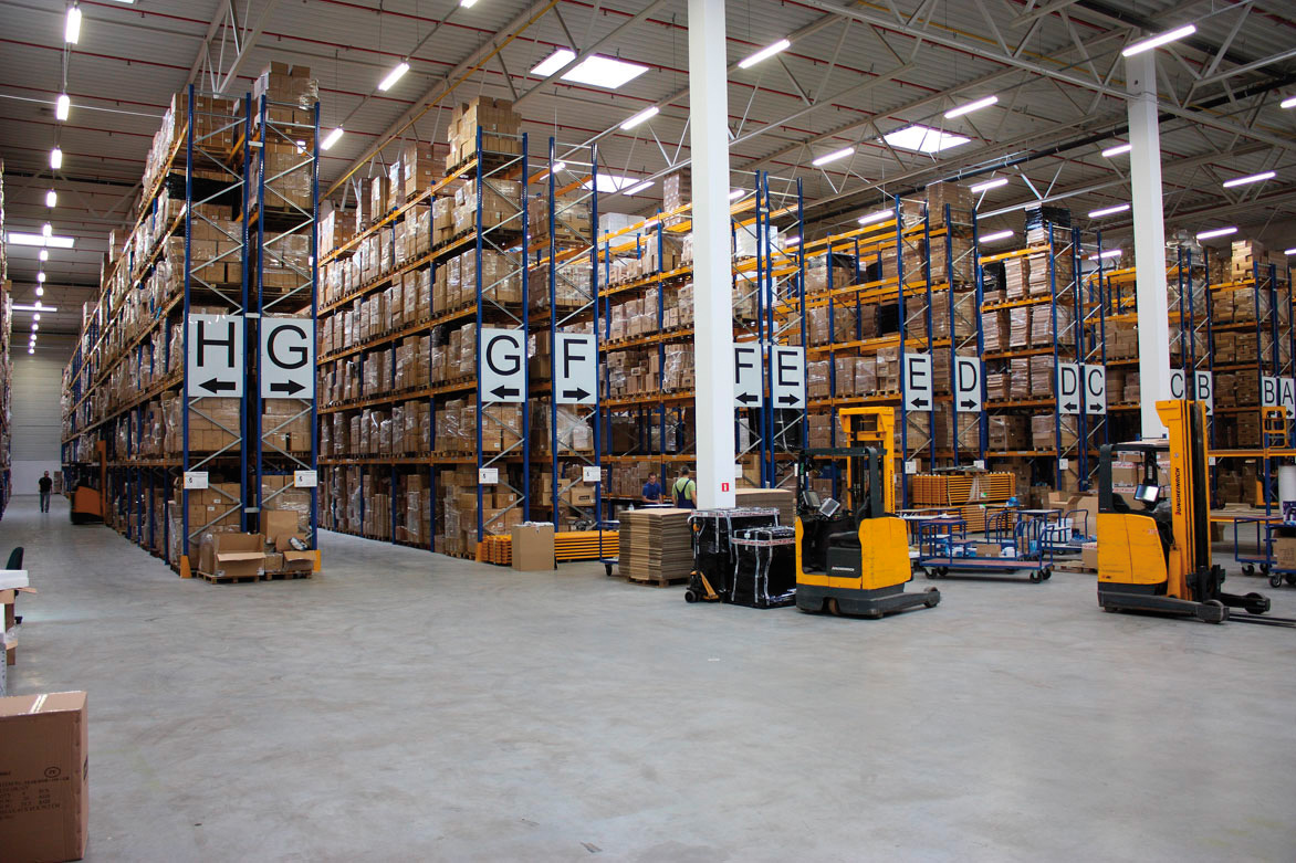 kanlux-raktrakeszlet-gyors-kiszolgalas