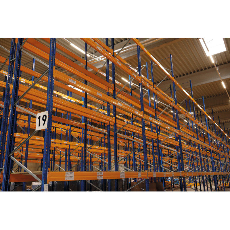 TP STRONG LED NW sorolható por-és páramentes ipari lámpa 48W 4000K 6500lm (135lm/W) IP65 5év garancia