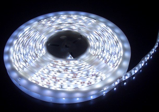 V-TAC LED szalag , 3528 , 60 led/m , 3,6 Watt/m hideg fehér