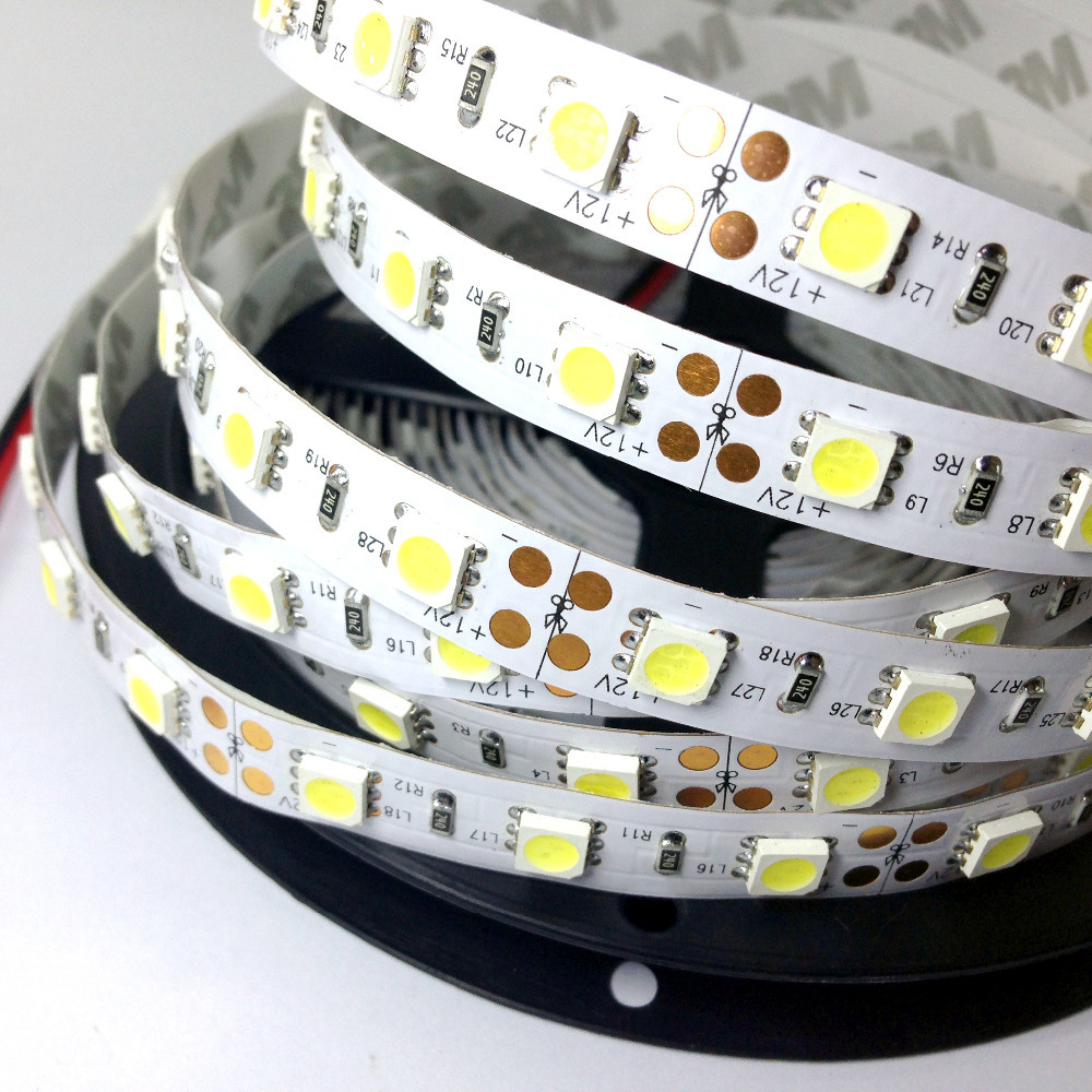 LED szalag , 5050 , 60 led/m , 9W/m , természetes fehér méteres-24V